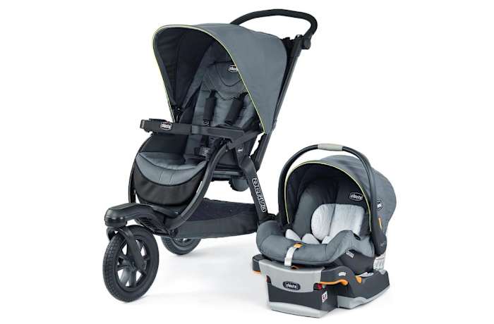Chicco Activ3 Jogging Travel System_Amazon